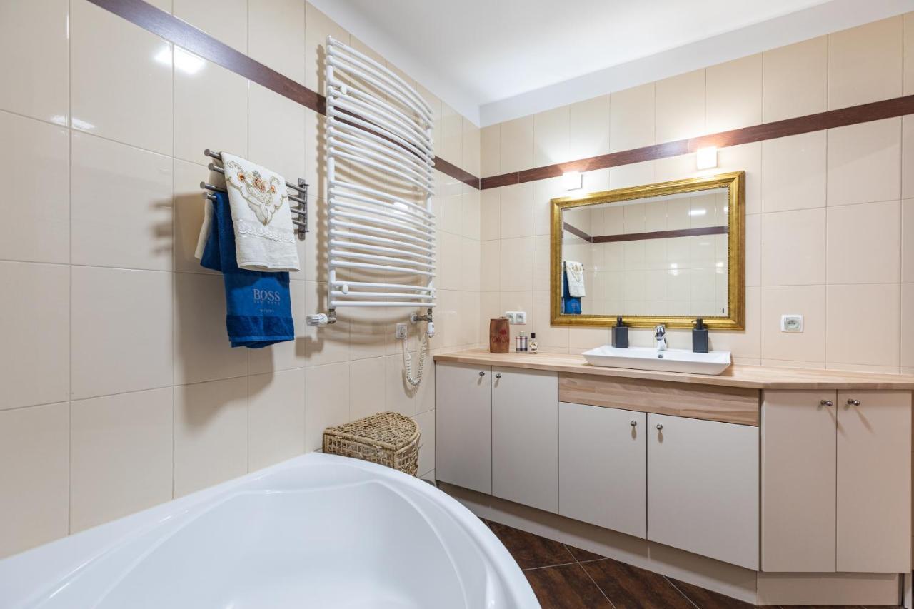华沙Superapart Wilanowska 7, "Pet-Friendly With Elevator & Parking"公寓 外观 照片