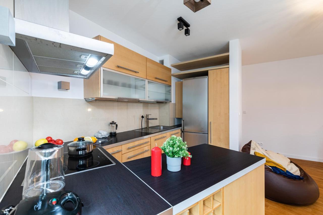 华沙Superapart Wilanowska 7, "Pet-Friendly With Elevator & Parking"公寓 外观 照片